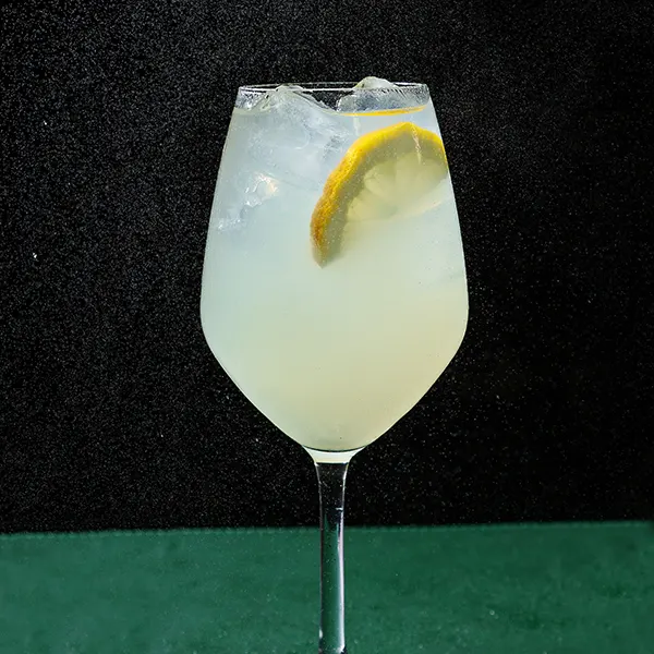 Limoncello Spritz